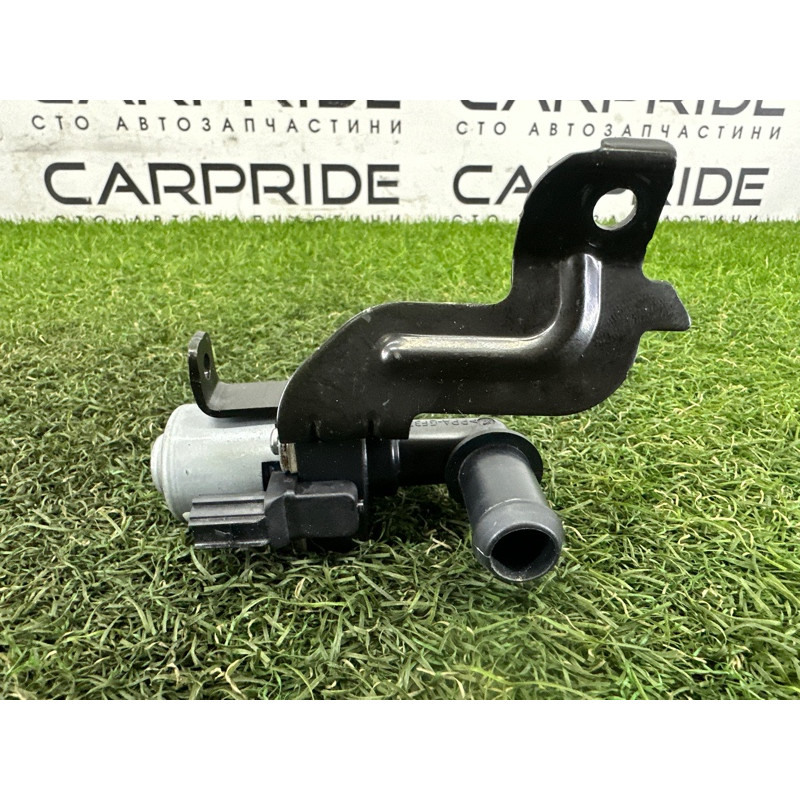 Клапан системы охлаждения (электрика / кнопки) Jeep Grand Cherokee WK2 2020 3.6 68252075AC