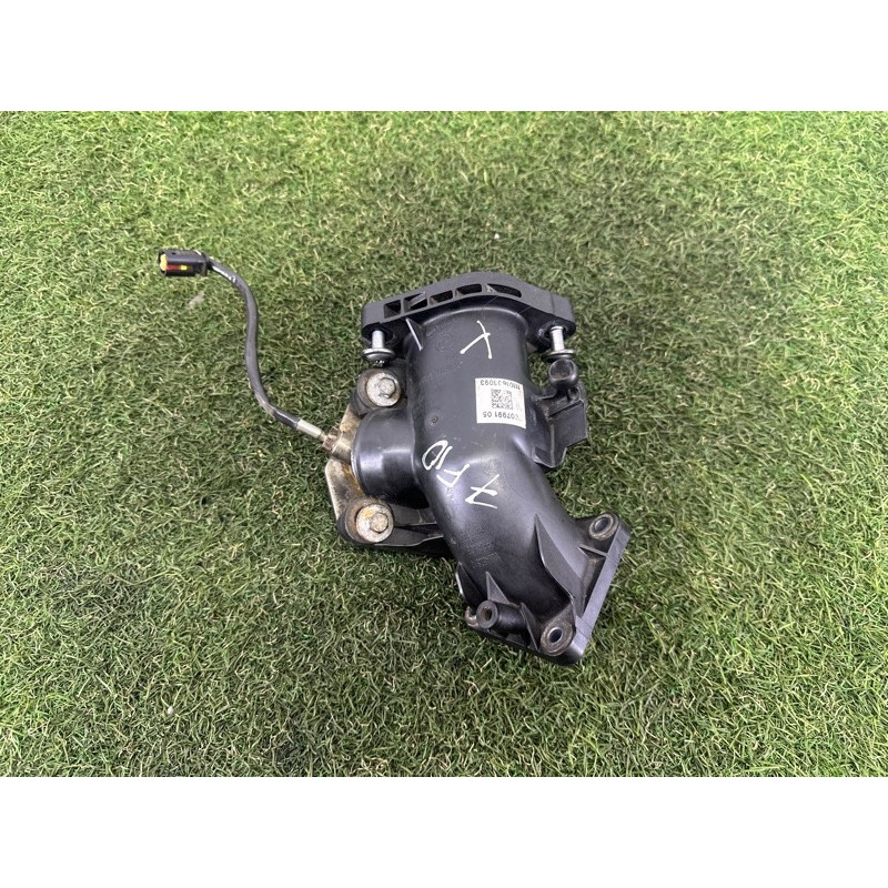 Фланец дроссельной заслонки (электрика двигателя) BMW 5-series F10 2011 2.0 N47N 11617810765