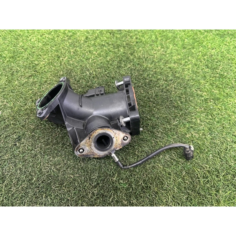 Фланец дроссельной заслонки (электрика двигателя) BMW 5-series F10 2011 2.0 N47N 11617810765