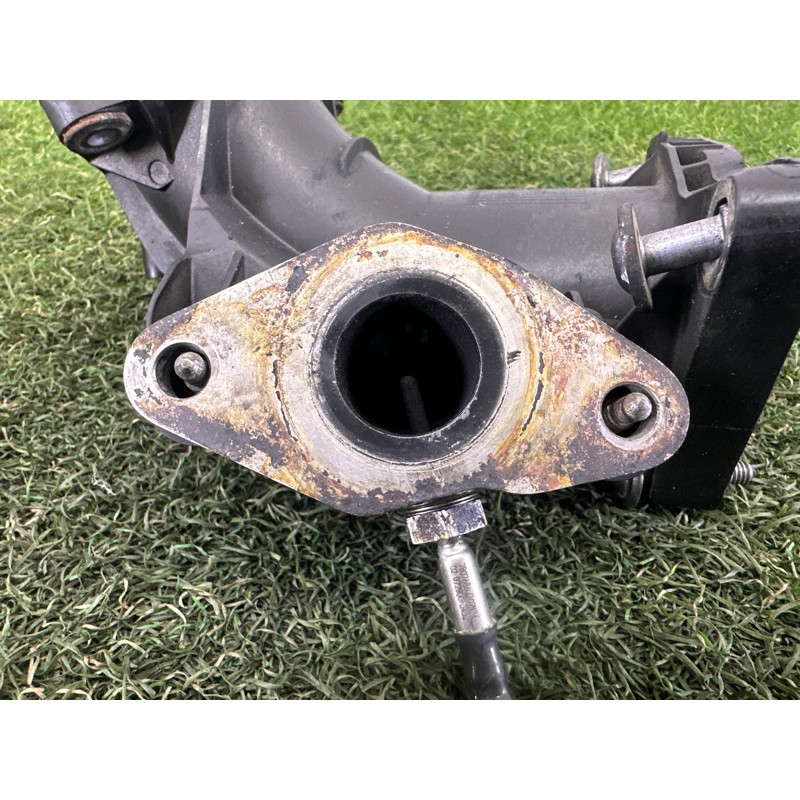 Фланец дроссельной заслонки (электрика двигателя) BMW 5-series F10 2011 2.0 N47N 11617810765