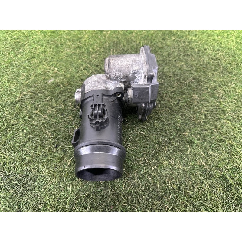 Дроссельная заслонка (электрика двигателя) BMW 5-series F10 2011 2.0 N47N 13547810752