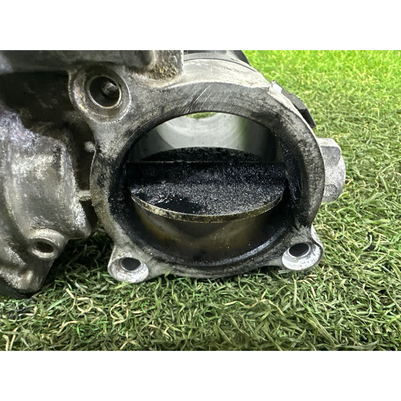 Дроссельная заслонка (электрика двигателя) BMW 5-series F10 2011 2.0 N47N 13547810752