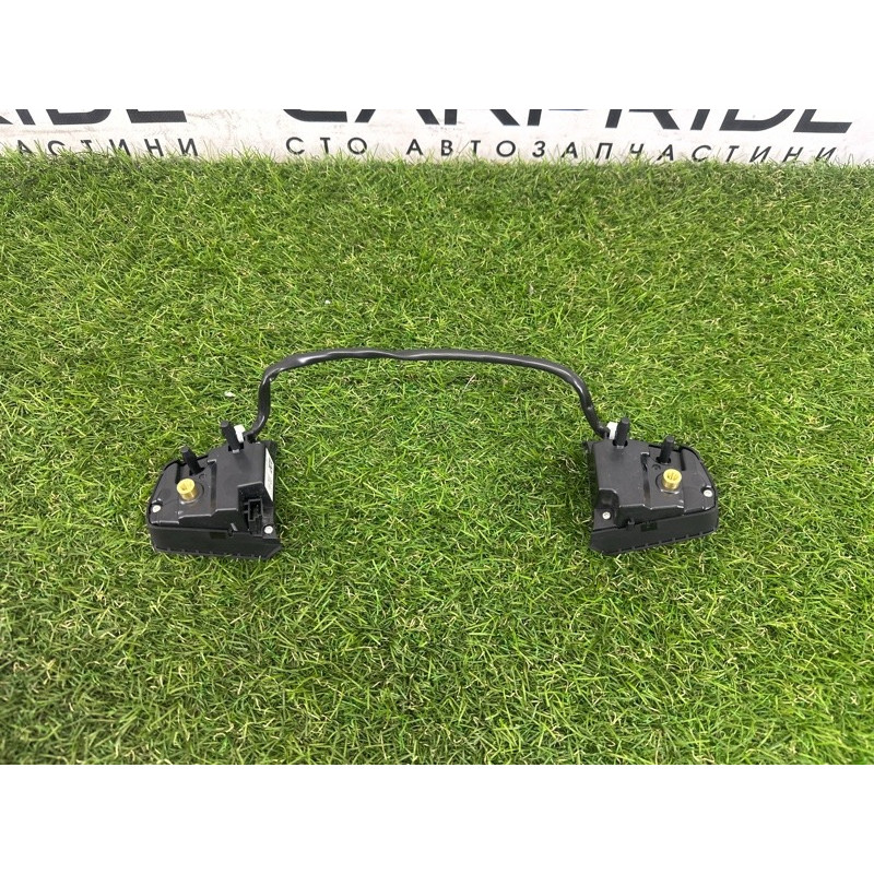 Кнопки руля (электрика / кнопки) BMW 5-series F10 2011 2.0 N47N 61319229480