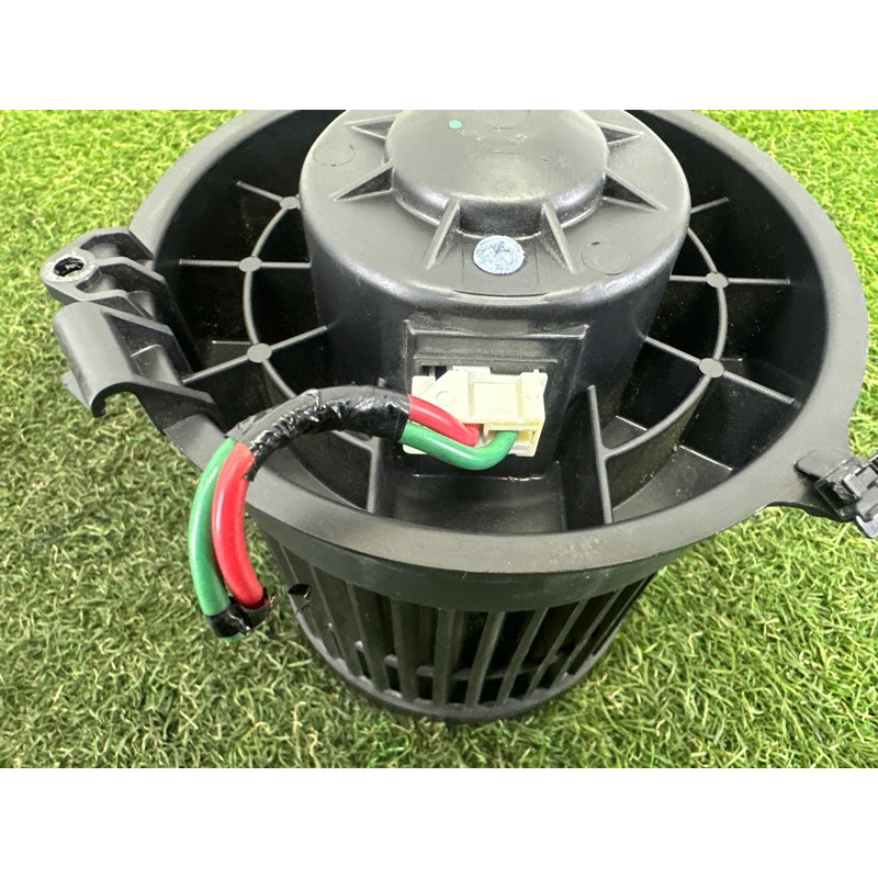 Мотор печки (отопление и кондиционирование) Nissan Rogue T32 2016 2.5 QR25DE 272264BU0A