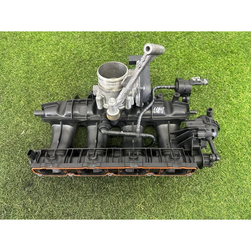 Коллектор впускной (впускная система) AUDI A4 B8 2012 2.0 CAEB 06H133201AF