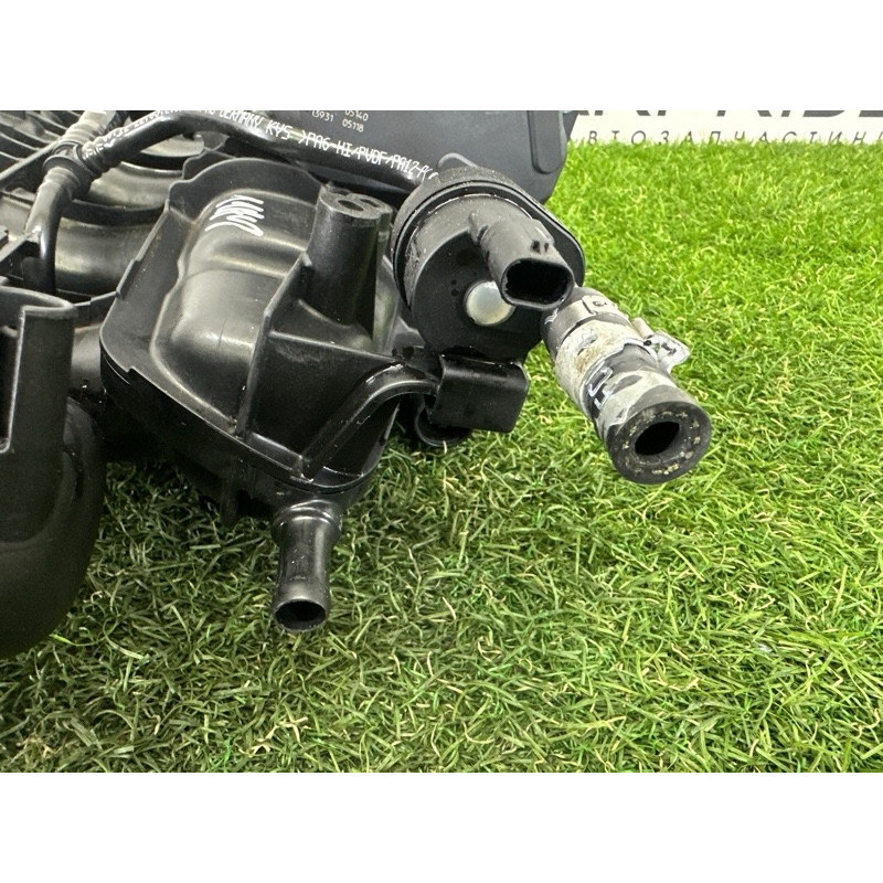 Коллектор впускной (впускная система) AUDI A4 B8 2012 2.0 CAEB 06H133201AF