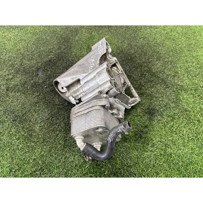 Корпус масляного фільтра (двигун та елементи) Volkswagen Touareg NF 2015 3.6 CGRA 03H115403T