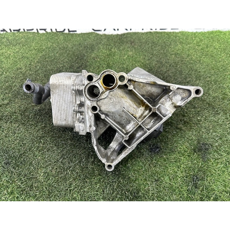 Корпус масляного фільтра (двигун та елементи) Volkswagen Touareg NF 2015 3.6 CGRA 03H115403T