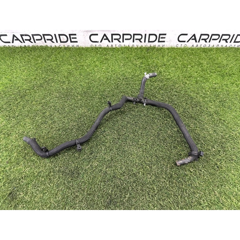 Патрубок (система охлаждения) Jeep Grand Cherokee WK2 2017 3.6 68244857AB