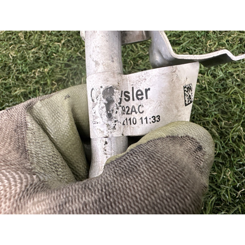 Трубка системы охлаждения (система охлаждения) Jeep Grand Cherokee WK2 2020 3.6 68263792AC