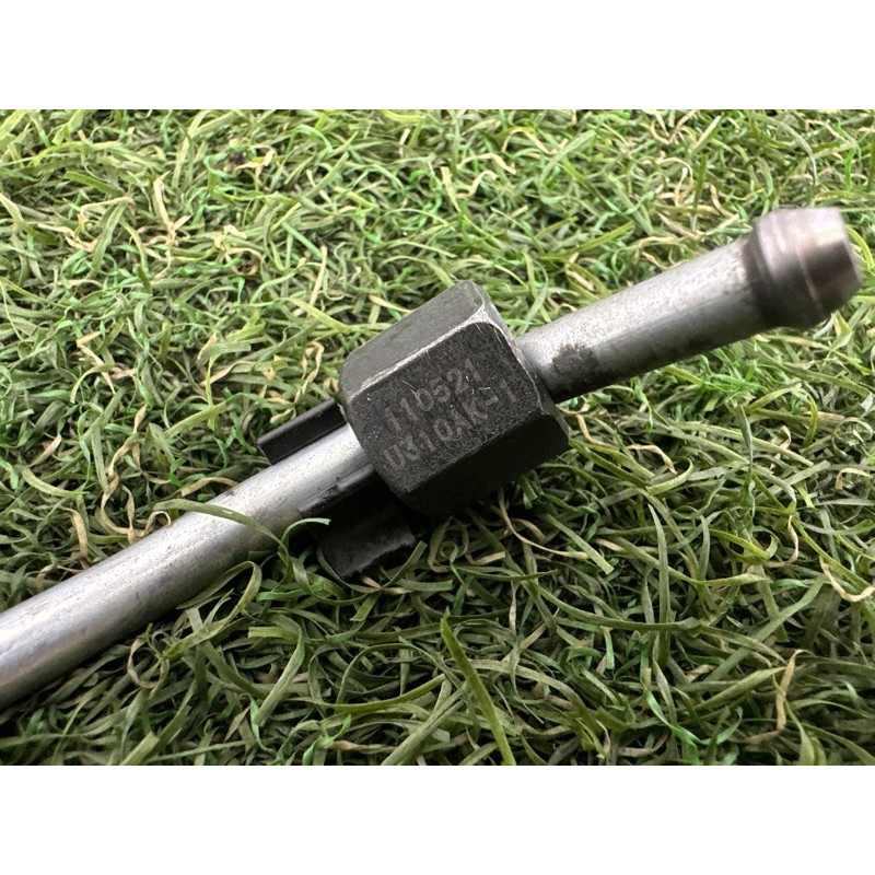 Трубка топливная (топливная система) AUDI Q7 4L 2011 3.0 CATA 059130310AK