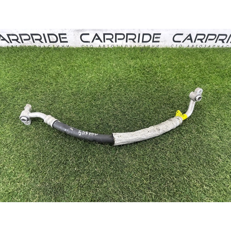 Трубка кондиционера (отопление и кондиционирование) Jeep Grand Cherokee WK2 2017 3.6 68217212AB