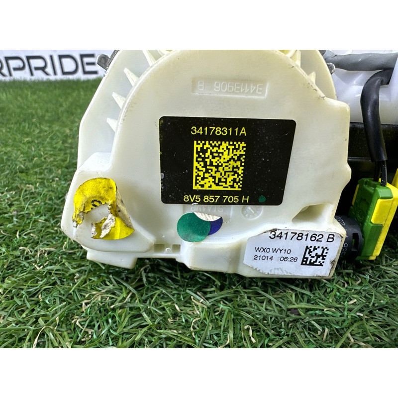 Ремень безопасности (airbag / безопасность) AUDI A3 8V 2015 1.8 CNSB 8V5857705HV04