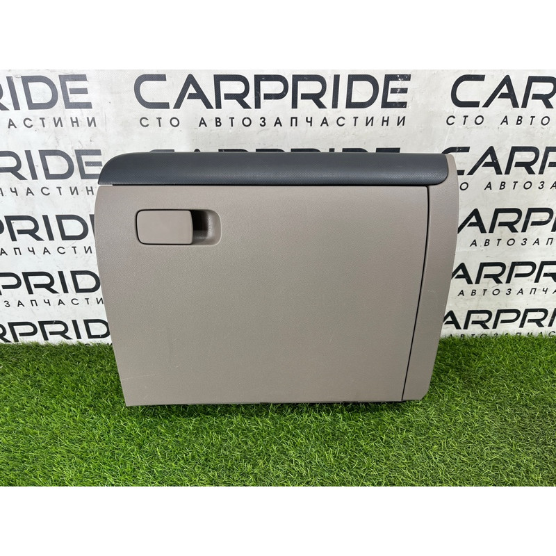 Бардачок (салон) Volkswagen Jetta MK6 2011 2.0 5c7857097