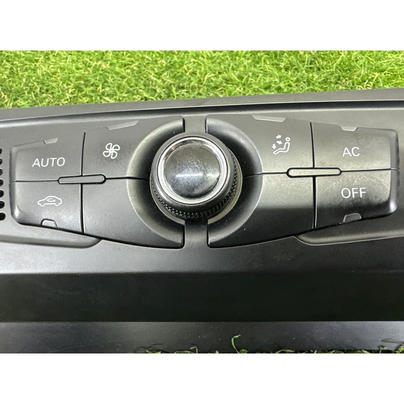 Блок управления климат-контролем (электрика / блок управления) AUDI A4 B8 2012 2.0 CAEB 8T1820043AGXZF