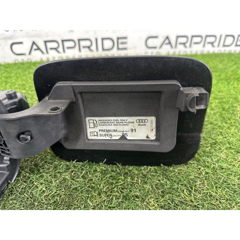 Лючок топливного бака (кузов и элементы) AUDI A4 B8 2012 2.0 CAEB 8K0809907GRU