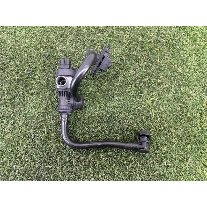 Клапан вентиляции топливного бака (топливная система) BMW X3 F25 2013 3.0 N55B30 13907636156