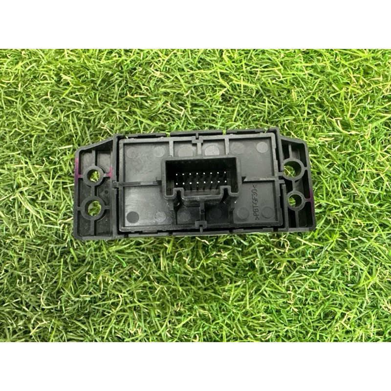 Кнопка стояночного тормоза (электрика / кнопки) Nissan Rogue T33 2021 2.5 PR25DD 251756RA0A