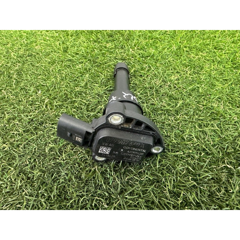 Датчик уровня масла (электрика двигателя) AUDI Q7 4M 2017 3.0 CREC 079907660A