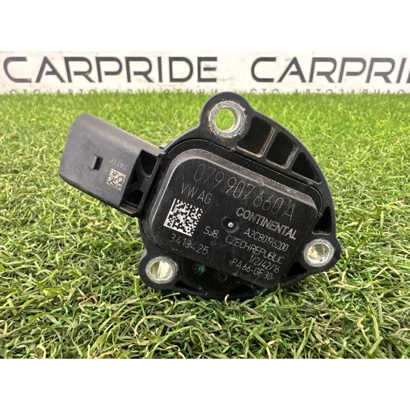 Датчик уровня масла (электрика двигателя) AUDI Q7 4M 2017 3.0 CREC 079907660A