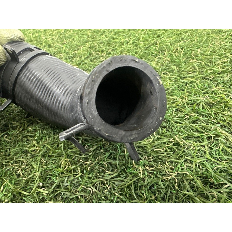 Патрубок (система охлаждения) Jeep Grand Cherokee WK2 2017 3.6 5281525AA