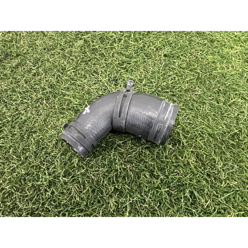 Патрубок (система охлаждения) Jeep Grand Cherokee WK2 2020 3.6 5281525AA