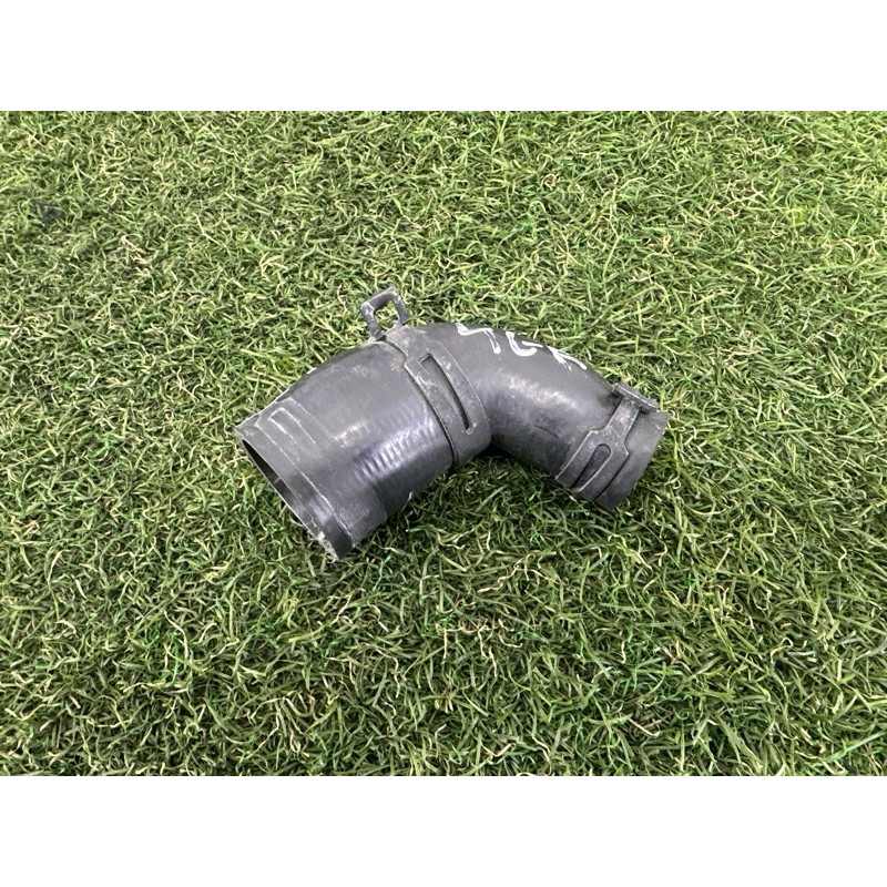 Патрубок (система охлаждения) Jeep Grand Cherokee WK2 2020 3.6 5281525AA