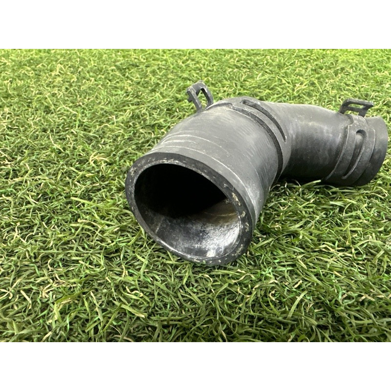 Патрубок (система охлаждения) Jeep Grand Cherokee WK2 2020 3.6 5281525AA