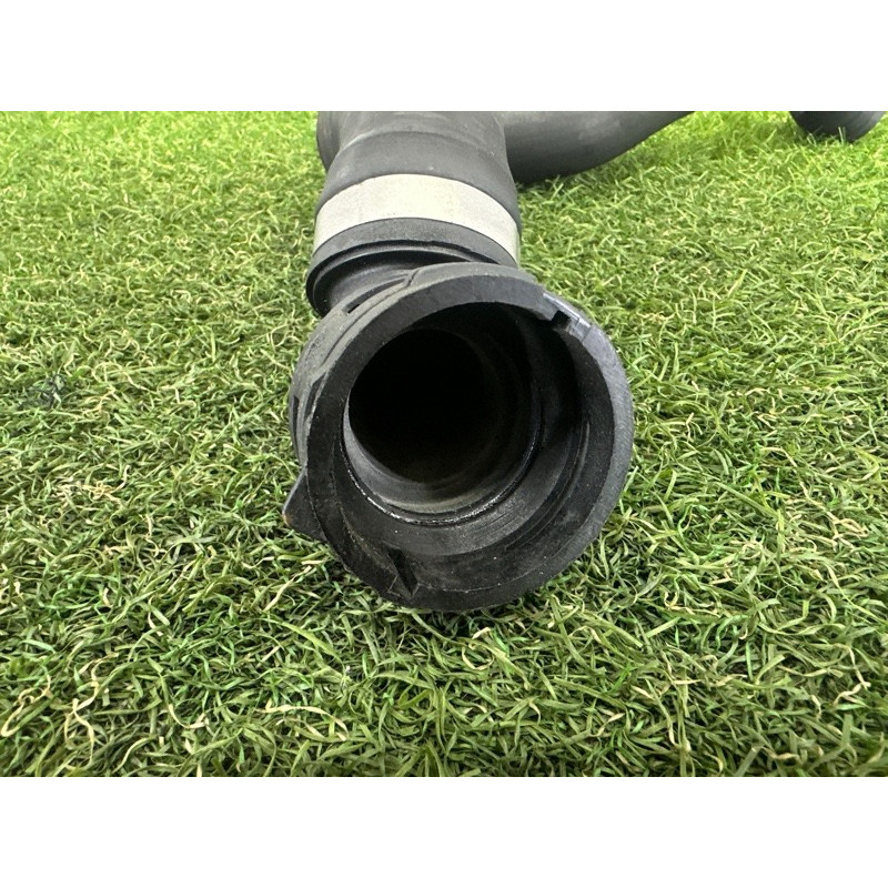 Патрубок (система охлаждения) AUDI Q7 4L 2011 3.0 CATA 7L6122051AC