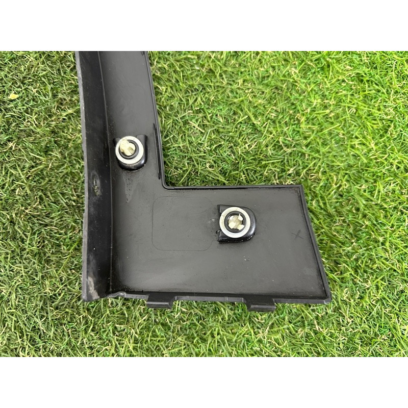 Накладка на крыло (кузов и элементы) BMW X1 F48 2016 2.0 B46B20 51777332338