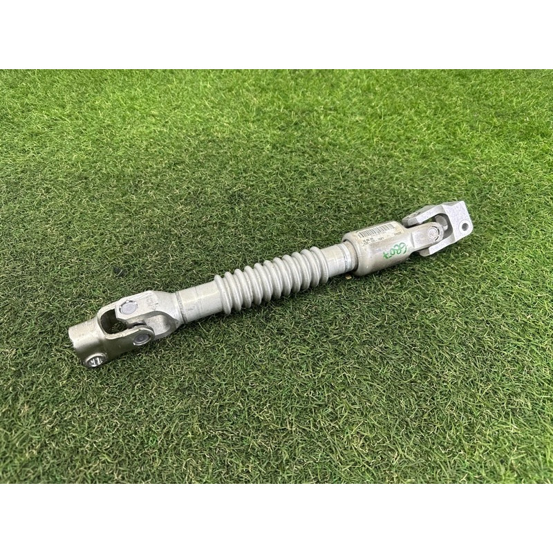 Рульовий карданчик (рульове керування) BMW X1 F48 2016 2.0 B46B20 32306865653