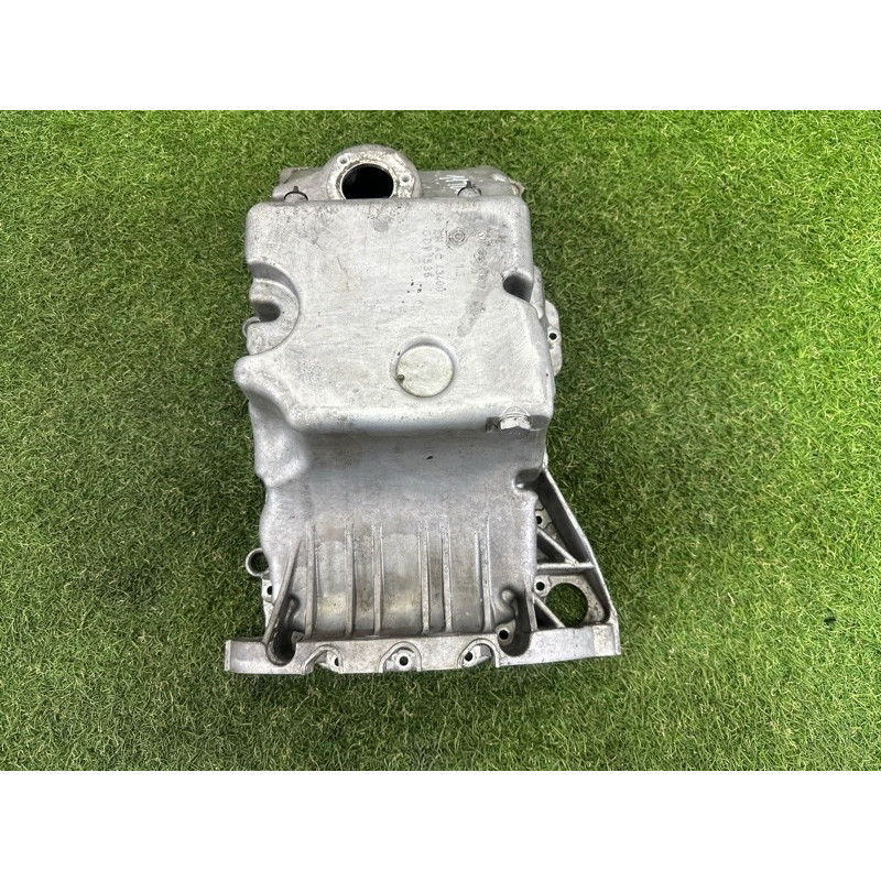 Поддон двигателя (двигатель и элементы) Volkswagen Touareg NF 2013 3.6 03H103601AC