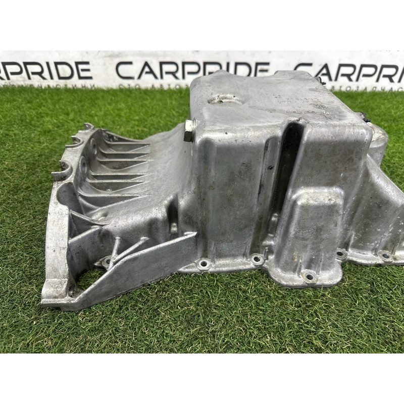 Поддон двигателя (двигатель и элементы) Volkswagen Touareg NF 2013 3.6 03H103601AC