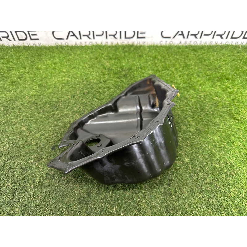 Поддон двигателя (двигатель и элементы) AUDI A4 B8 2012 2.0 CAEB 06H103600AA