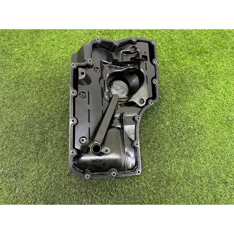 Поддон двигателя (двигатель и элементы) AUDI A5 F5 2020 2.0 CYMC 06L103598R