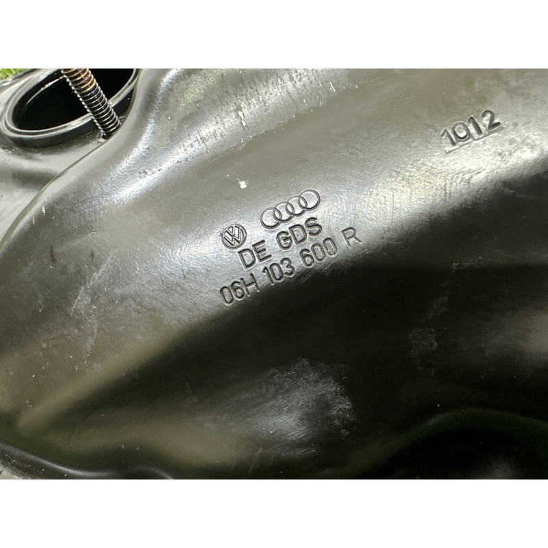 Поддон двигателя (двигатель и элементы) AUDI Q5 8R 2012 2.0 CAEB 06H103600AA