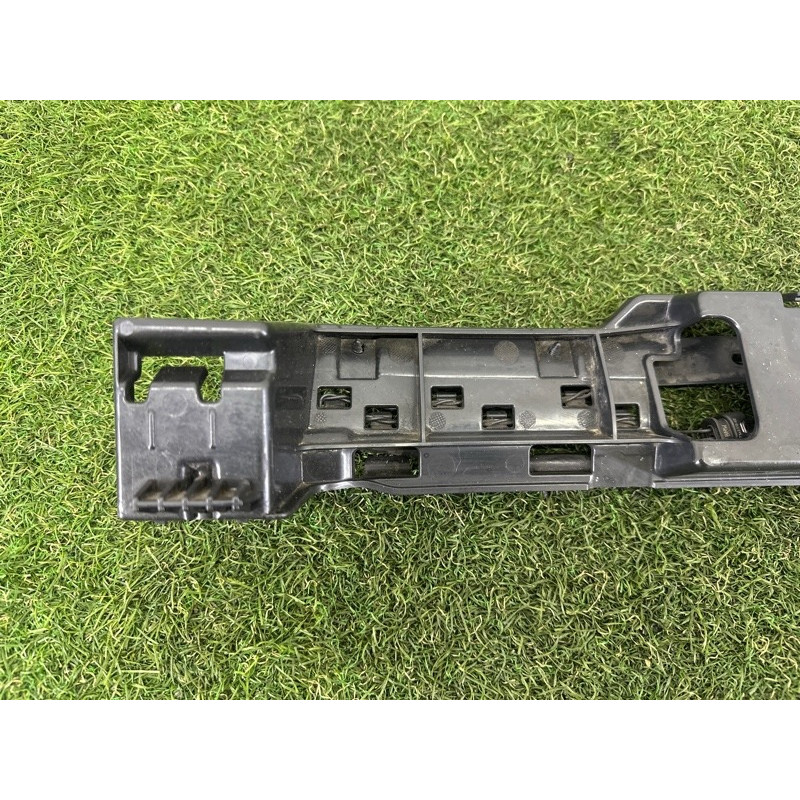 Крепление бампера (кузов и элементы) BMW X1 F48 2016 2.0 B46B20 51127378532