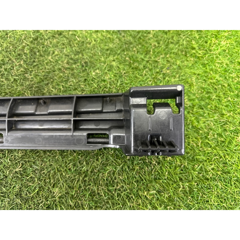 Крепление бампера (кузов и элементы) BMW X1 F48 2016 2.0 B46B20 51127378532