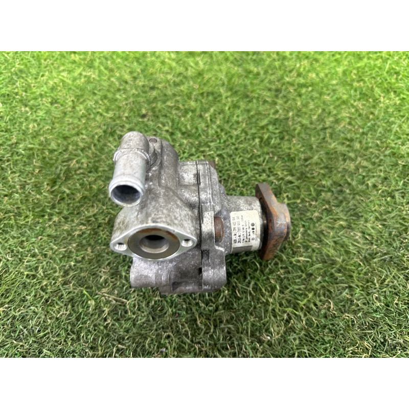 Насос гидроусилителя руля (рулевое управление) Volkswagen Touareg NF 2011 3.0 TDI 7P6422154A