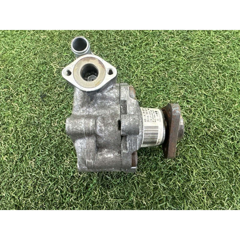 Насос гидроусилителя руля (рулевое управление) Volkswagen Touareg NF 2011 3.0 TDI 7P6422154A