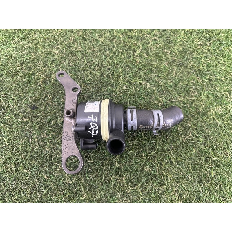 Помпа электрическая (электрика) AUDI Q7 4L 2011 3.0 CATA 059121012B