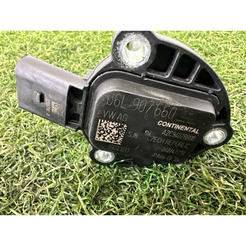 Датчик уровня масла (электрика двигателя) AUDI A5 F5 2020 2.0 CYMC 06L907660