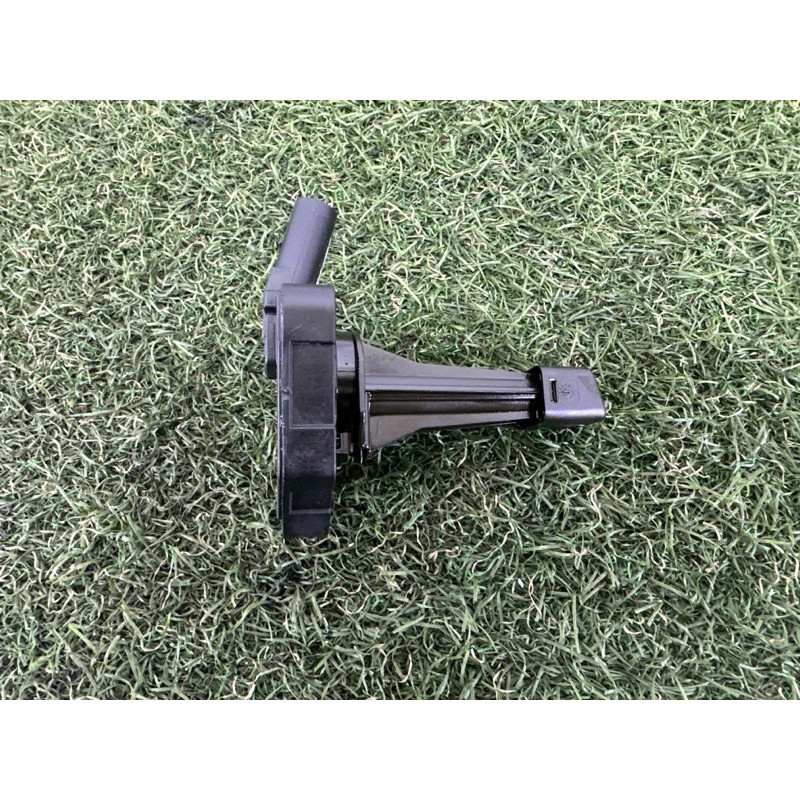 Датчик уровня масла (электрика двигателя) AUDI A4 B8 2012 2.0 CAEB 03C907660H