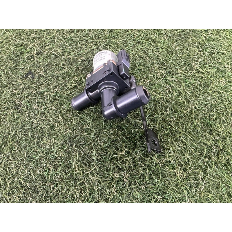 Клапан системы охлаждения (электрика / кнопки) Jeep Grand Cherokee WK2 2017 68252075AB