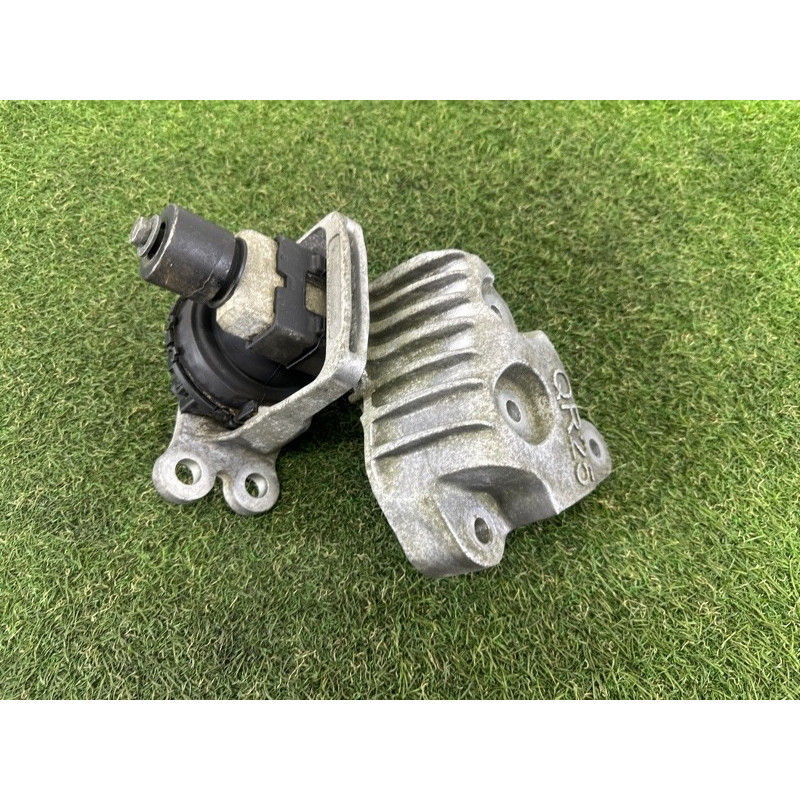 Подушка двигателя (двигатель и элементы) Nissan Rogue T32 2016 2.5 QR25DE 112114BA0A