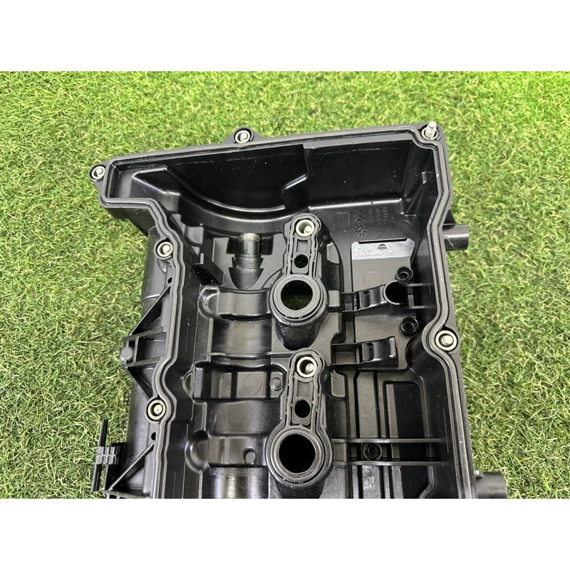 Крышка клапанов (двигатель и элементы) BMW 5-series F10 2011 2.0 N47N 11128589941