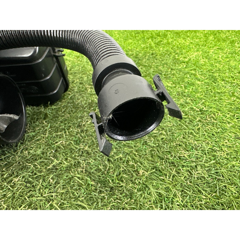 Резонатор воздушный (впускная система) BMW 5-series F10 2011 2.0 N47N 13718512014