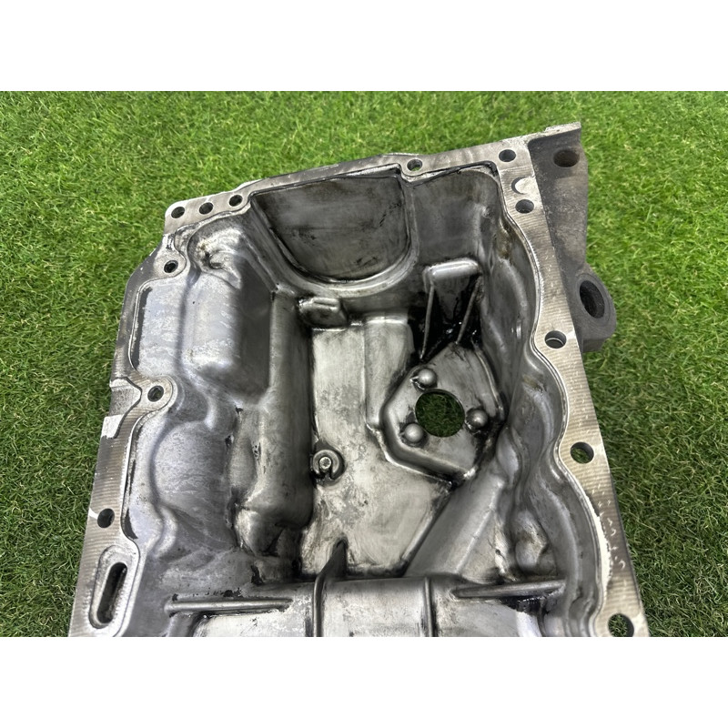 Піддон двигуна (двигун та елементи) BMW 5-series F10 2011 2.0 N47N 11137812360
