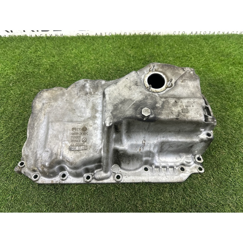 Піддон двигуна (двигун та елементи) BMW 5-series F10 2011 2.0 N47N 11137812360