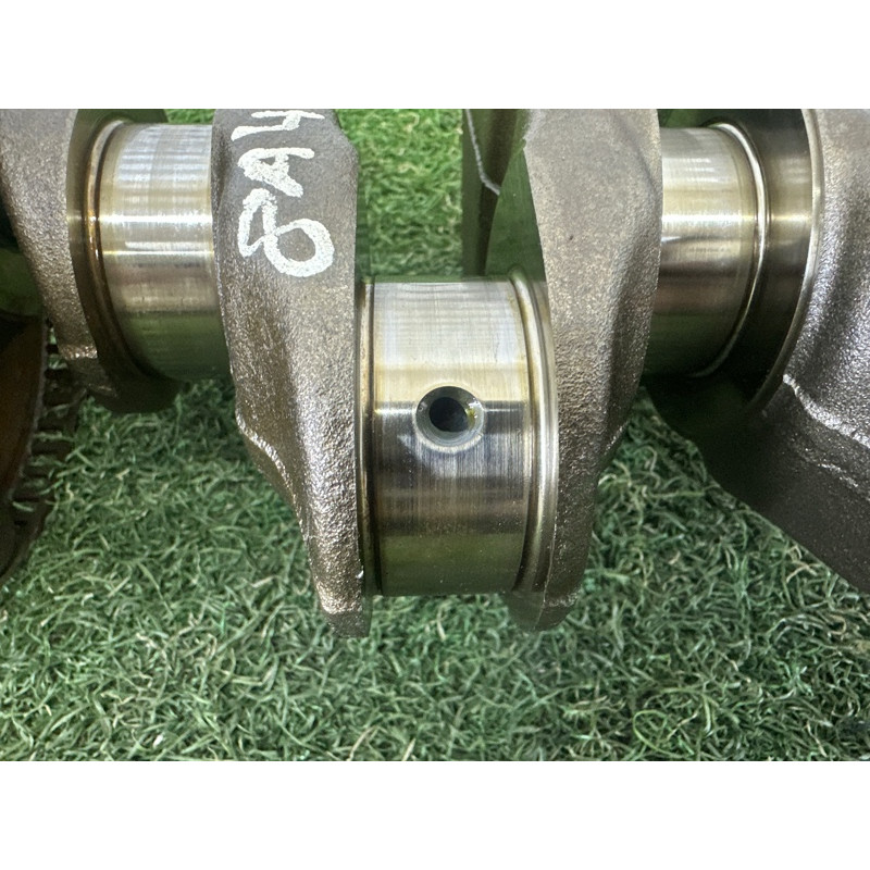 Коленвал (двигатель и элементы) AUDI A4 B9 2017 2.0 DBPA 06L105101F